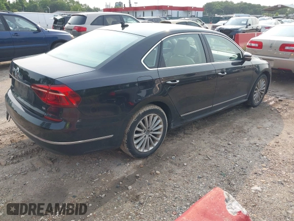 2017 Volkswagen Passat SE with VIN 1VWBT7A39HC032213, listed as a IAAI auction lot 42334358 with 99,277 mi miles and . Bid and sale history available at DreamBid. Image 4.