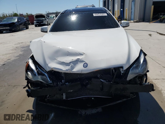 2016 Mercedes-Benz E 400 z VIN WDDKJ6FB4GF332182, wystawiony jako Copart lot #52546835 z przebiegiem 141 910 mil mil oraz Czysty tytuł • Clean title. Historia ofert i sprzedaży dostępna na DreamBid. Obrazek 5.