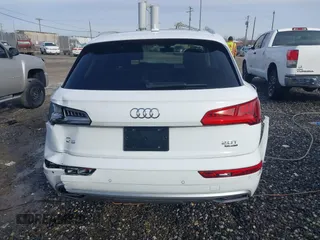 2018 Audi Q5 Premium Plus with VIN WA1BNAFY3J2006324, listed as a IAAI auction lot 41099767 with 52,332 mi miles. Bid and sale history available at carsss.com. Image 16.