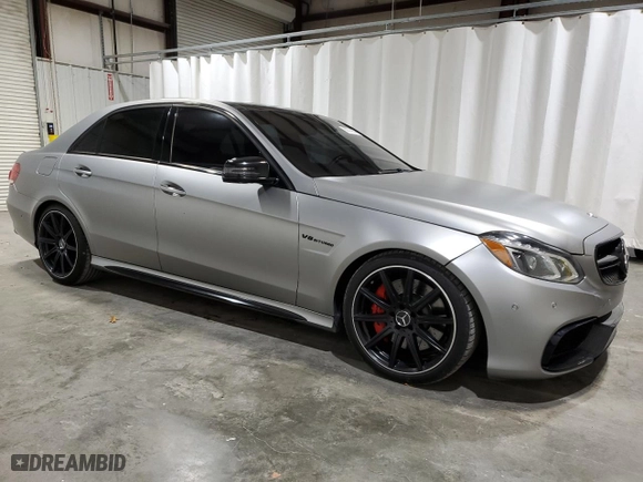 2014 Mercedes-Benz E-Class E 63 AMG S-Model with VIN WDDHF7GB3EA927955, listed as a Copart auction lot 80574034 with 122,206 mi miles and Clean Title. Bid and sale history available at carsss.com. Image 4.