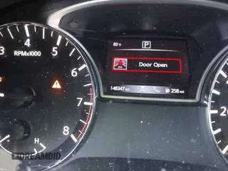 2018 Nissan Altima 2.5 S with VIN 1N4AL3AP8JC254733, listed as a IAAI auction lot 40212001 with 148,347 mi miles. Bid and sale history available at carsss.com. Image 7.
