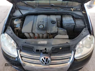 2010 Volkswagen Jetta SE with VIN 3VWRX7AJ8AM135483, listed as a Copart auction lot 57055325 with 133,896 mi miles and Salvage title. Bid and sale history available at DreamBid. Image 11.