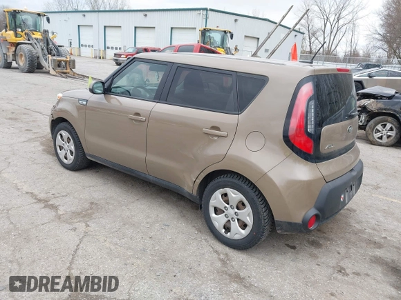 2015 Kia Soul with VIN KNDJN2A23F7117489, listed as a IAAI auction lot 42001717 with 171,816 mi miles and . Bid and sale history available at DreamBid. Image 3.