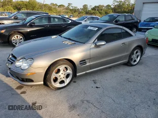 2004 Mercedes-Benz SL 500 z VIN WDBSK75F44F069123, wystawiony jako Copart lot #51413095 z przebiegiem Nie podano mil oraz Nie do naprawy • Non repairable. Historia ofert i sprzedaży dostępna na DreamBid. Obrazek 1.