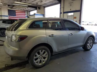 2007 Mazda CX-7 Sport with VIN JM3ER293370132479, listed as a Copart auction lot 87006524 with 245,498 mi miles and Clean Title. Bid and sale history available at carsss.com. Image 3.