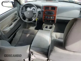 2005 Dodge Dakota SLT with VIN 1D7HE48N95S205605, listed as a Copart auction lot 44113325 with 206,391 mi miles and Salvage Title. Bid and sale history available at DreamBid. Image 8.