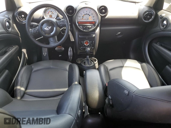 2013 MINI Countryman S ALL4 with VIN WMWZC5C52DWP30625, listed as a Copart auction lot 62772395 with 129,498 mi miles and Salvage title. Bid and sale history available at DreamBid. Image 8.