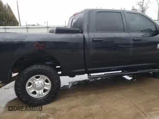 2016 Ram 2500 SLT with VIN 3C6UR5DL7GG138916, listed as a Copart auction lot 42702655 with 282,203 mi miles and Salvage Title. Bid and sale history available at carsss.com. Image 13.