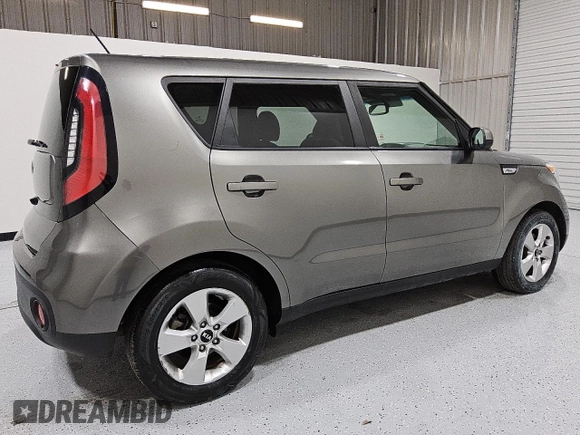 2019 Kia Soul with VIN KNDJN2A21K7690384, listed as a Copart auction lot 52877495 with 103,272 mi miles and Clean Title. Bid and sale history available at DreamBid. Image 3.