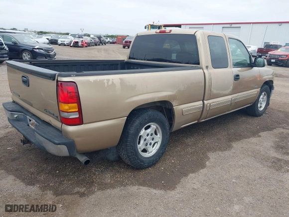 2000 Chevrolet Silverado 1500 LS with VIN 2GCEC19TXY1201498, listed as a IAAI auction lot 41576171 with 244,959 mi miles. Bid and sale history available at carsss.com. Image 4.
