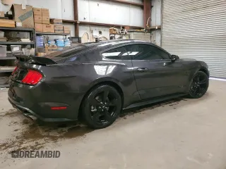 2022 Ford Mustang GT with VIN 1FA6P8CF9N5108637, listed as a Copart auction lot 47894905 with 42,749 mi miles and Clean Title. Bid and sale history available at carsss.com. Image 3.