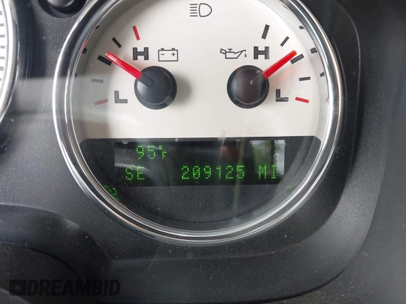 2004 Ford F-150 XLT z VIN 1FTPW12574KB73391, wystawiony jako IAAI lot #42437039 z przebiegiem 209 125 mil mil oraz . Historia ofert i sprzedaży dostępna na DreamBid. Obrazek 7.