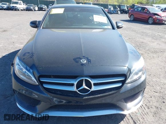 2018 Mercedes-Benz C 300 с VIN 55SWF4KB3JU273059, выставлен на аукционе IAAI как лот 42090952 с пробегом 102 407 миль миль и . История ставок и продаж доступна на DreamBid. Изображение 12.