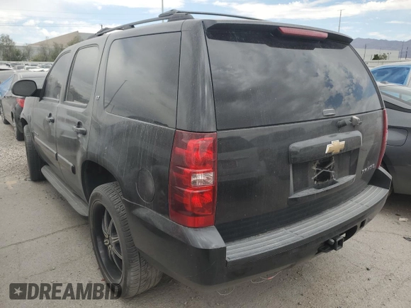 2007 Chevrolet Tahoe LS с VIN 1GNFC13067R159217, выставлен на аукционе Copart как лот 57587225 с пробегом 209 080 миль миль и Списание • Salvage title. История ставок и продаж доступна на DreamBid. Изображение 2.