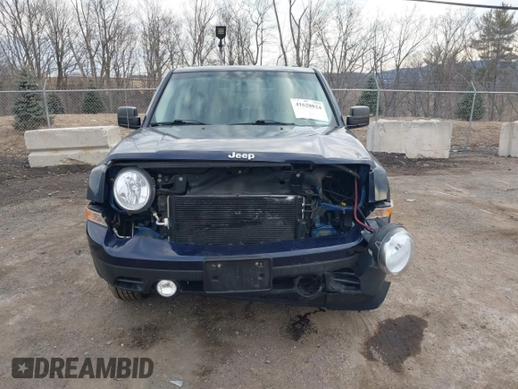 2013 Jeep Patriot Sport with VIN 1C4NJRBB5DD237216, listed as a IAAI auction lot 41628024 with 49,571 mi miles and . Bid and sale history available at carsss.com. Image 6.