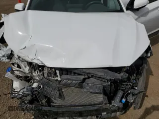 2022 Hyundai Kona SE with VIN KM8K2CAB2NU863916, listed as a Copart auction lot 68952394 with 33,708 mi miles and Salvage Title. Bid and sale history available at carsss.com. Image 11.