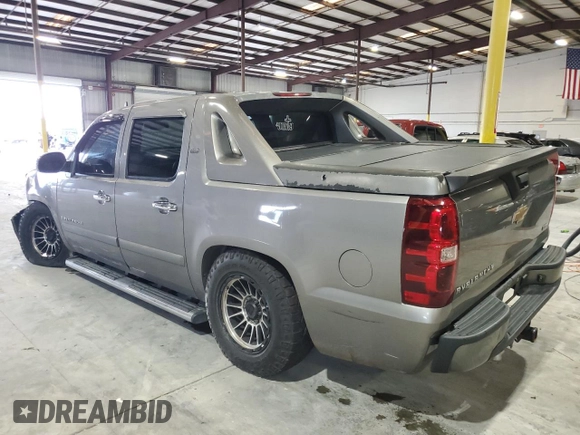 2007 Chevrolet Avalanche LT w/3LT with VIN 3GNEC12037G196447, listed as a Copart auction lot 75095684 with 310,954 mi miles and Salvage Title. Bid and sale history available at carsss.com. Image 2.
