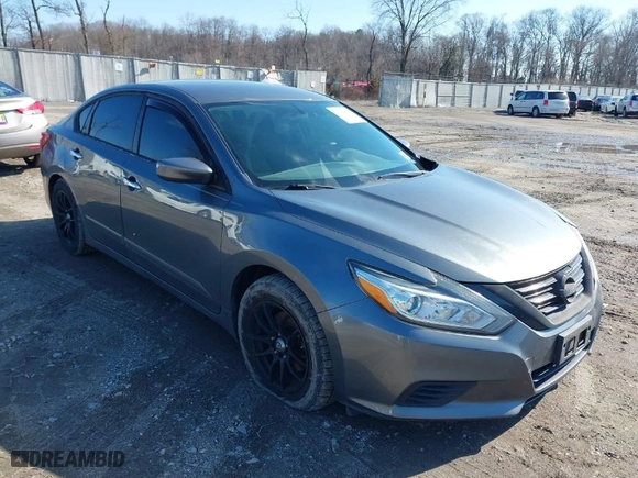 2017 Nissan Altima 2.5 S with VIN 1N4AL3AP5HC232067, listed as a IAAI auction lot 41548628 with 87289 miles. Bid and sale history available at carsss.com. Image 1.