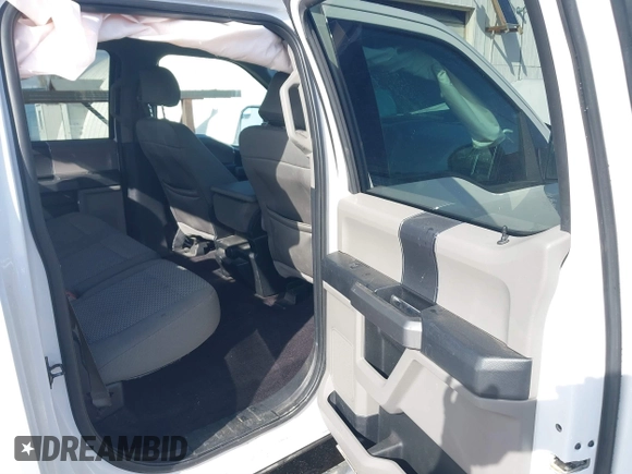 2016 Ford F-150 XLT с VIN 1FTFW1EG2GFB45679, выставлен на аукционе IAAI как лот 41722329 с пробегом Не указан миль и . История ставок и продаж доступна на DreamBid. Изображение 8.