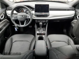 2025 Jeep Compass Limited с VIN 3C4NJDCN7ST511874, выставлен на аукционе Copart как лот 45583635 с пробегом 4 929 миль миль и Списание • Salvage title. История ставок и продаж доступна на DreamBid. Изображение 8.