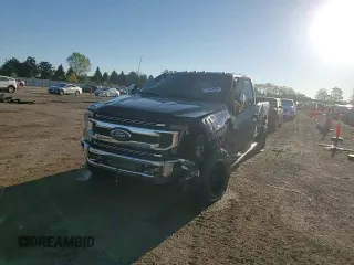 2022 Ford F-350 with VIN 1FT7W3BN2NED53597, listed as a Copart auction lot 72432694 with 32,087 mi miles and Salvage title. Bid and sale history available at DreamBid. Image 13.