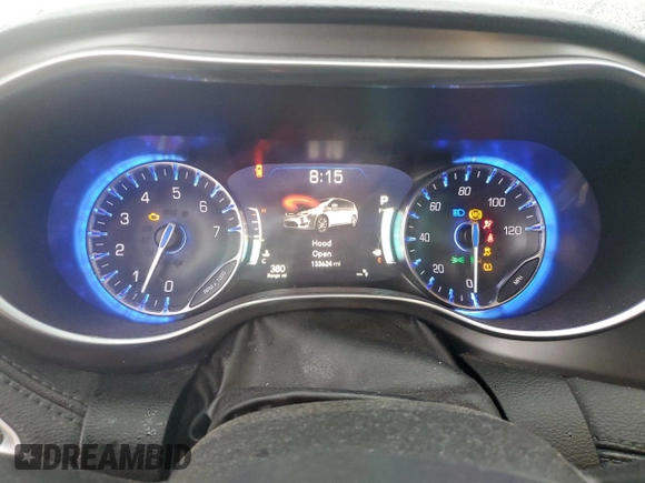 2018 Chrysler Pacifica Limited with VIN 2C4RC1GG1JR320524, listed as a Copart auction lot 48353795 with 133,624 mi miles and Salvage title. Bid and sale history available at DreamBid. Image 9.