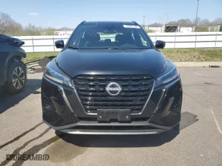 2024 Nissan Kicks SR with VIN 3N1CP5DV3RL492425, listed as a Copart auction lot 54416975 with 32,955 mi miles and Clean Title. Bid and sale history available at carsss.com. Image 5.