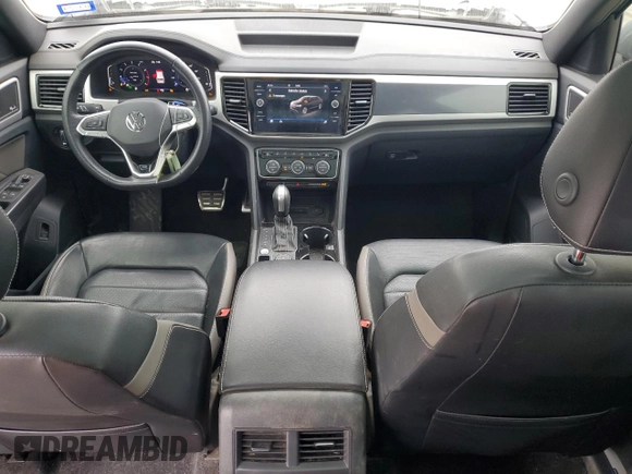 2022 Volkswagen Atlas SEL Premium R-Line with VIN 1V2FE2CA9NC213092, listed as a Copart auction lot 43430625 with 53,426 mi miles and Salvage title. Bid and sale history available at DreamBid. Image 8.
