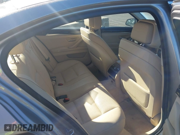 2013 BMW 5 Series 528i with VIN WBAXG5C51DD233122, listed as a IAAI auction lot 42161809 with 70,242 mi miles and . Bid and sale history available at DreamBid. Image 8.