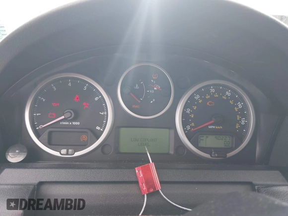 2008 Land Rover Range Rover Sport SC with VIN SALSH23488A188051, listed as a IAAI auction lot 42612602 with 90,227 mi miles and . Bid and sale history available at DreamBid. Image 7.