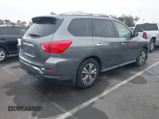 2019 Nissan Pathfinder SL with VIN 5N1DR2MN4KC624552, listed as a IAAI auction lot 42713518 with 115,291 mi miles and . Bid and sale history available at DreamBid. Image 4.