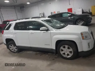 2015 GMC Terrain SLT z VIN 2GKFLXEK0F6195381, wystawiony jako IAAI lot #41818763 z przebiegiem 70 688 mil mil oraz . Historia ofert i sprzedaży dostępna na DreamBid. Obrazek 13.