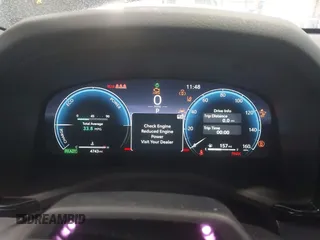 2025 Toyota Camry LE z VIN 4T1DBADK3SU509830, wystawiony jako IAAI lot #41642069 z przebiegiem 4 743 mil mil oraz . Historia ofert i sprzedaży dostępna na DreamBid. Obrazek 7.