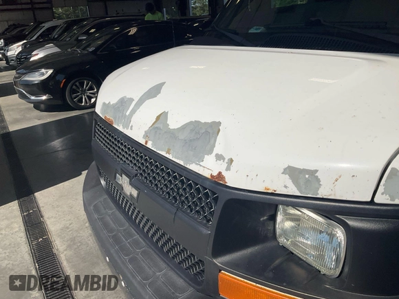 2012 Chevrolet Express Cargo z VIN 1GCSGAFX0C1143284, wystawiony jako IAAI lot #42639427 z przebiegiem 281 833 mil mil oraz . Historia ofert i sprzedaży dostępna na DreamBid. Obrazek 24.