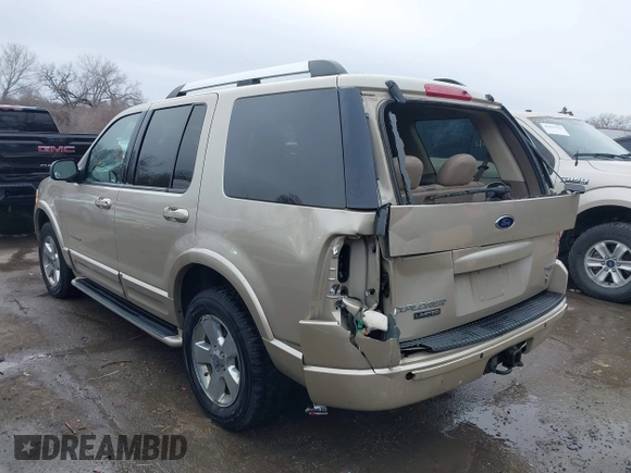 2005 Ford Explorer Limited with VIN 1FMZU75W55UA31984, listed as a IAAI auction lot 41527771 with 238,370 mi miles and . Bid and sale history available at DreamBid. Image 3.
