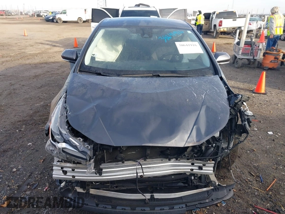 2021 Toyota Prius L Eco z VIN JTDKAMFU1M3149965, wystawiony jako IAAI lot #38641916 z przebiegiem 69 942 mil mil oraz . Historia ofert i sprzedaży dostępna na DreamBid. Obrazek 13.