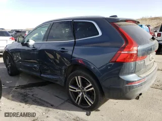 2021 Volvo XC60 Momentum with VIN YV4102DK8M1827706, listed as a Copart auction lot 88576765 with 6,008 mi miles and Salvage Title. Bid and sale history available at carsss.com. Image 2.