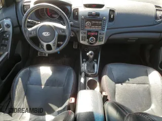 2012 Kia Forte SX с VIN KNAFW5A39C5538067, выставлен на аукционе Copart как лот 57612764 с пробегом 225 120 миль миль и Списание • Salvage title. История ставок и продаж доступна на DreamBid. Изображение 8.