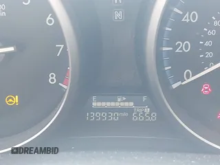 2012 Mazda 3 i Touring z VIN JM1BL1L74C1600792, wystawiony jako IAAI lot #42197953 z przebiegiem 139 930 mil mil oraz . Historia ofert i sprzedaży dostępna na DreamBid. Obrazek 16.