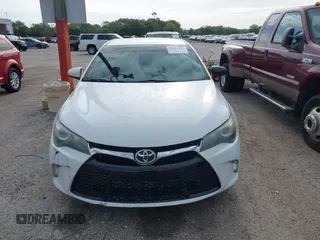 2017 Toyota Camry XLE with VIN 4T1BF1FK5HU344817, listed as a IAAI auction lot 42011843 with 196,326 mi miles. Bid and sale history available at carsss.com. Image 12.