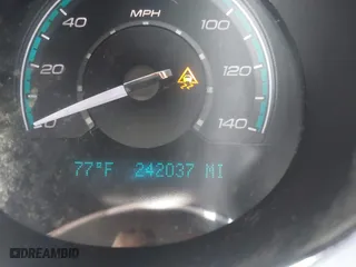 2008 Chevrolet Malibu LT w/1LT with VIN 1G1ZH57B18F280677, listed as a IAAI auction lot 41820330 with 242,037 mi miles. Bid and sale history available at carsss.com. Image 7.