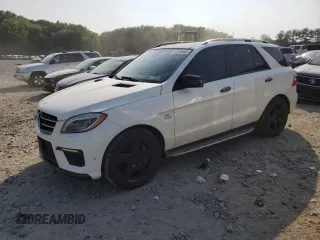 2014 Mercedes-Benz M 63 AMG z VIN 4JGDA7EB6EA344690, wystawiony jako Copart lot #59296955 z przebiegiem 98 090 mil mil oraz Czysty tytuł • Clean title. Historia ofert i sprzedaży dostępna na DreamBid. Obrazek 1.