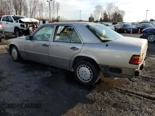 1992 Mercedes-Benz 300 z VIN WDBEB28E0NB554872, wystawiony jako Copart lot #82578764 z przebiegiem 382 968 mil mil oraz Nie do naprawy • Non repairable. Historia ofert i sprzedaży dostępna na DreamBid. Obrazek 2.