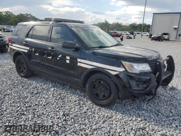 2017 Ford Police Interceptor Utility z VIN 1FM5K8AR8HGD44315, wystawiony jako Copart lot #60288855 z przebiegiem 77 052 mil mil oraz Szkoda całkowita • Salvage title. Historia ofert i sprzedaży dostępna na DreamBid. Obrazek 4.