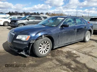 2012 Chrysler 300 with VIN 2C3CCAAG3CH117839, listed as a Copart auction lot 47292595 with 115,372 mi miles and Salvage Title. Bid and sale history available at carsss.com. Image 1.