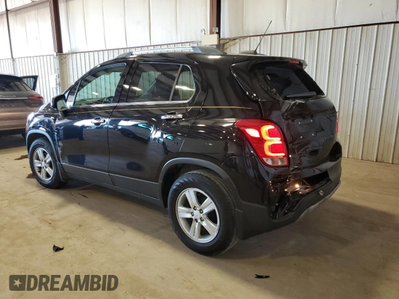 2020 Chevrolet Trax LT with VIN 3GNCJLSB8LL225095, listed as a Copart auction lot 55037785 with 38,443 mi miles and Salvage Title. Bid and sale history available at DreamBid. Image 2.