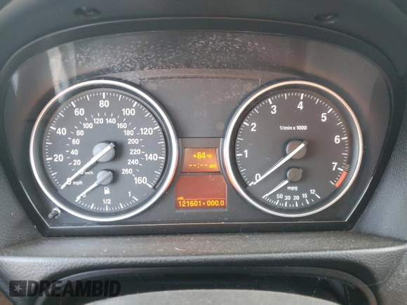 2011 BMW 3 Series 328i xDrive with VIN WBAPK7C56BA819100, listed as a Copart auction lot 66148664 with 121,601 mi miles and Salvage Title. Bid and sale history available at carsss.com. Image 9.