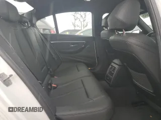 2018 BMW 3 Series 330i с VIN WBA8B9C51JEE82314, выставлен на аукционе Copart как лот 51066985 с пробегом 32 519 миль миль и Списание • Salvage title. История ставок и продаж доступна на DreamBid. Изображение 10.