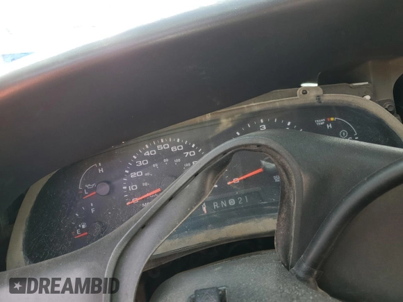 2003 Ford F-250 XL with VIN 3FTNX20LX3MB38136, listed as a Copart auction lot 82703304 with Not provided miles and Salvage title. Bid and sale history available at DreamBid. Image 9.