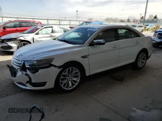 2017 Ford Taurus Limited z VIN 1FAHP2F8XHG108335, wystawiony jako Copart lot #50318475 z przebiegiem 114 915 mil mil oraz Szkoda całkowita • Salvage title. Historia ofert i sprzedaży dostępna na DreamBid. Obrazek 1.